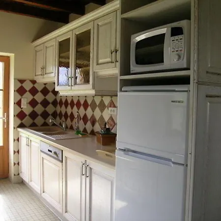 بيت للعطل Avec Animaux Acceptes A - Fr-1-489-137 Nizerolles